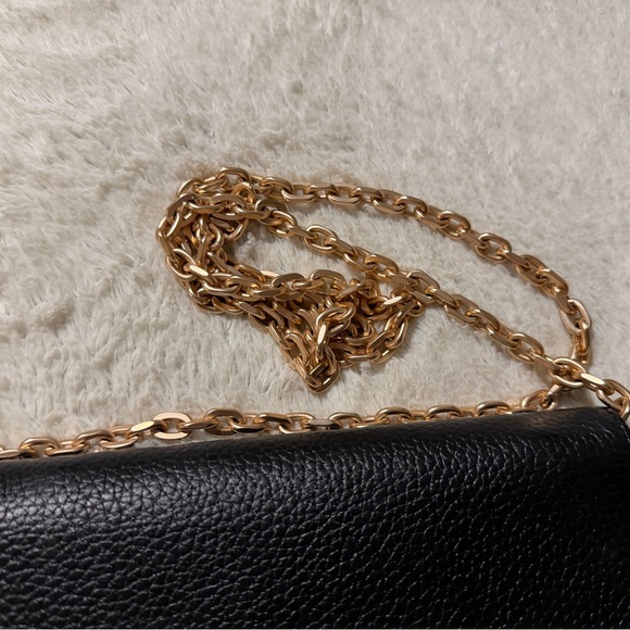 Valentino Garavani Black Leather Clutch with Gold Chain - Picture 6 of 6